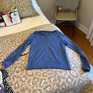 Athleta Long sleeve Top Size Small